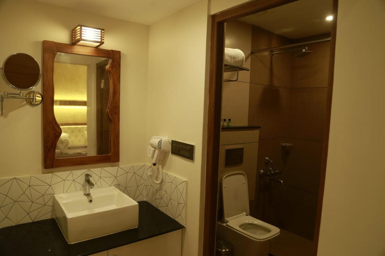Casa Orchid Hotel Alappuzha Luaran gambar