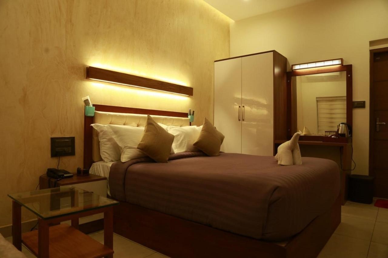 Casa Orchid Hotel Alappuzha Luaran gambar