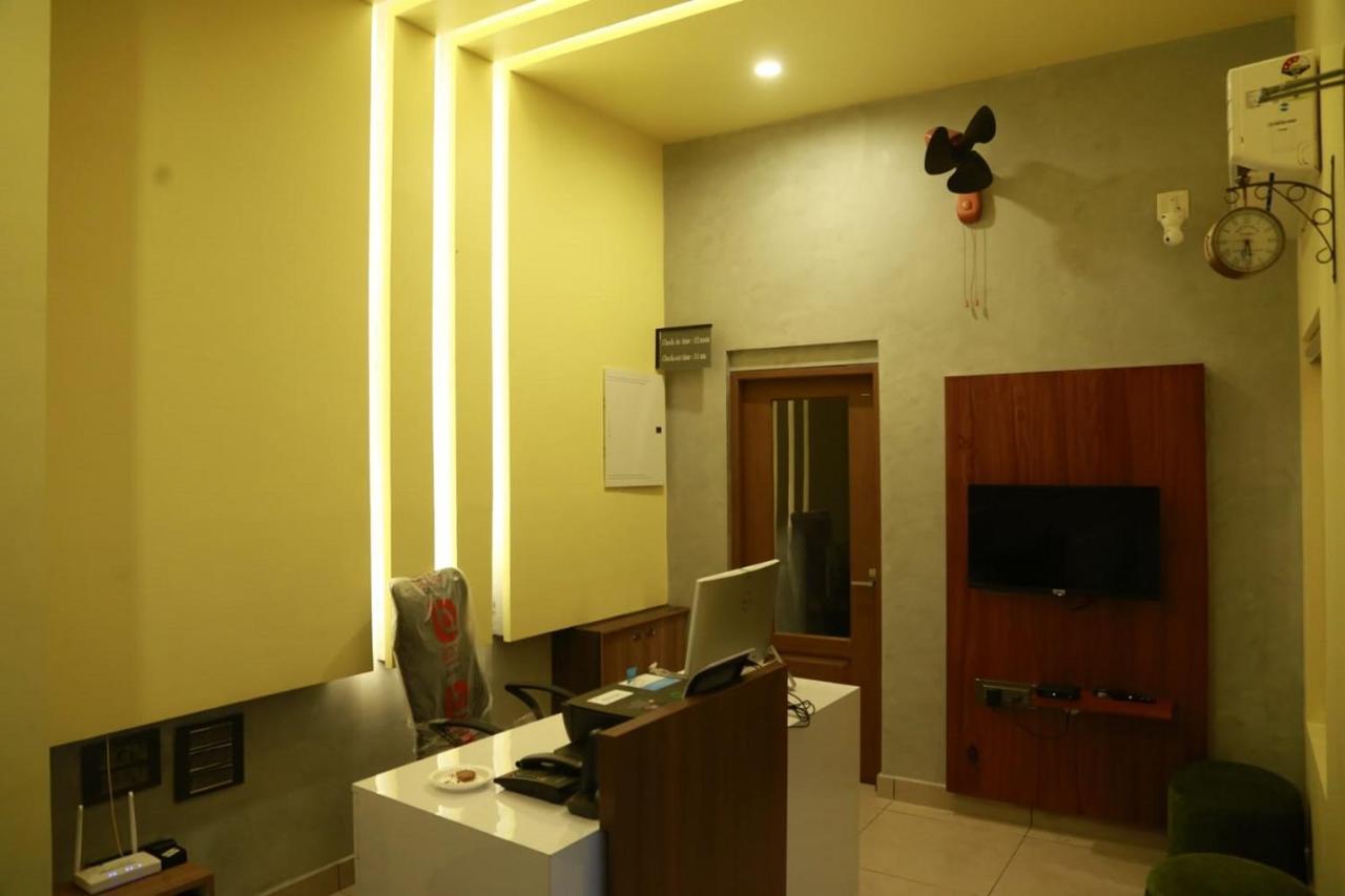 Casa Orchid Hotel Alappuzha Luaran gambar